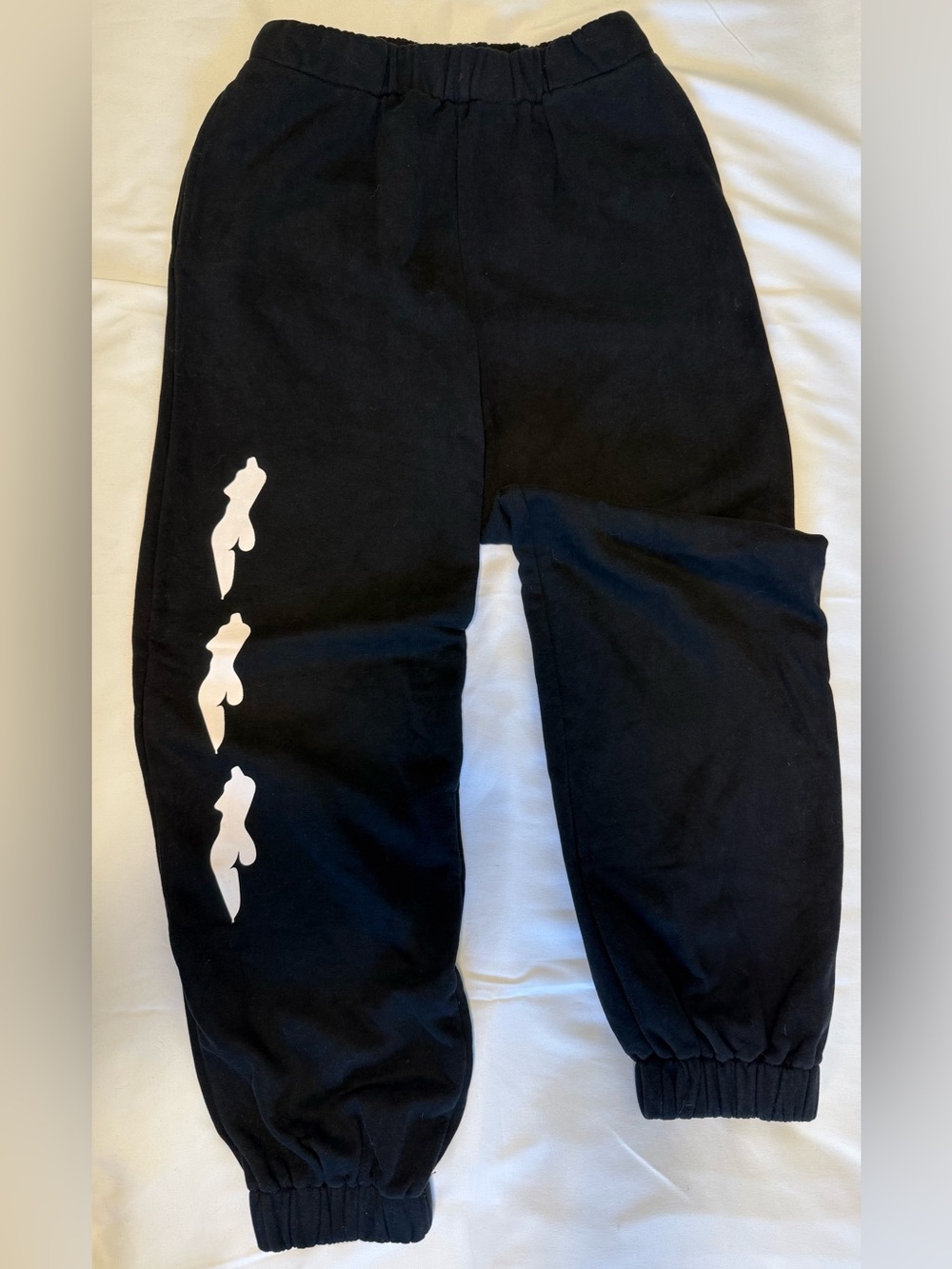 NWOT! INAMORATA Black Jogger Sweatpant with White Logo Accent